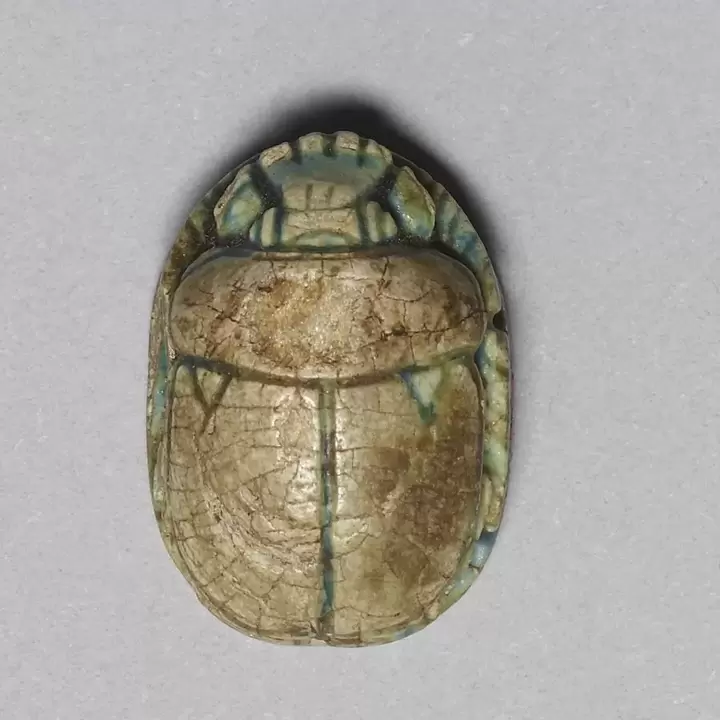 õnne amulett - skarabeus